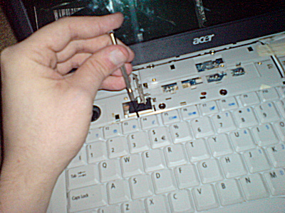 Zaten Lima Geri alma  Acer Aspire 5315 Keyboard Removal | cyfinity