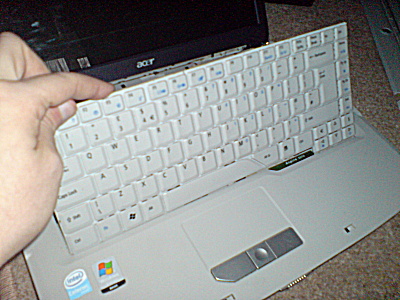 Aspire 5315 Keyboard Removal 5