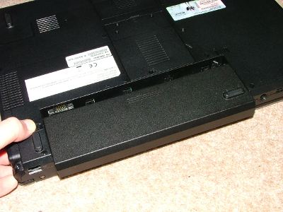 easynote-battery-removal easynote-battery-removal